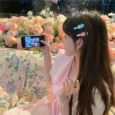 谁寄锦书来